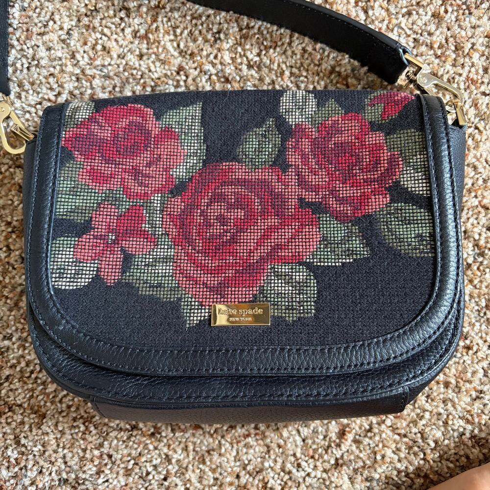 Kate Spade NY Seeley Lane Rae Crossbody Shoulder Bag Rose Embroidered Leopard - Picture 3 of 13